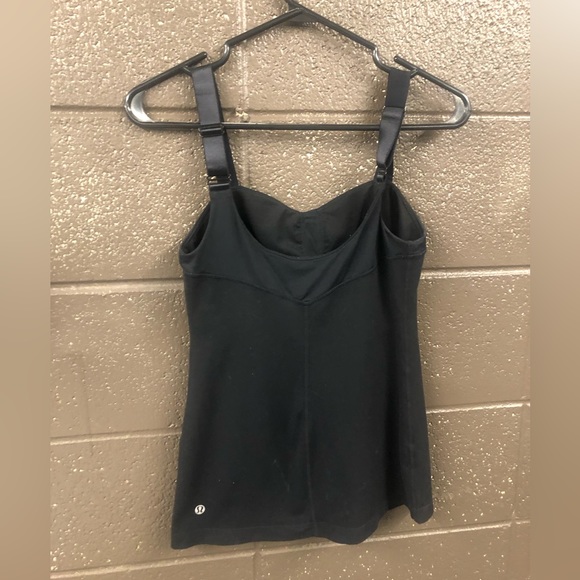 Luluelemon Top - Picture 1 of 6